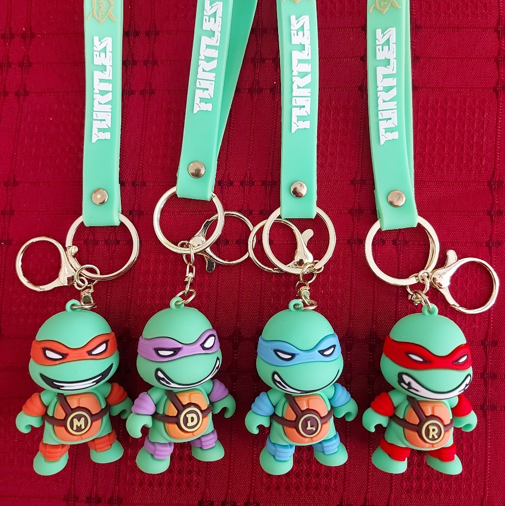 4 PCS - Ninja Turtles keychains